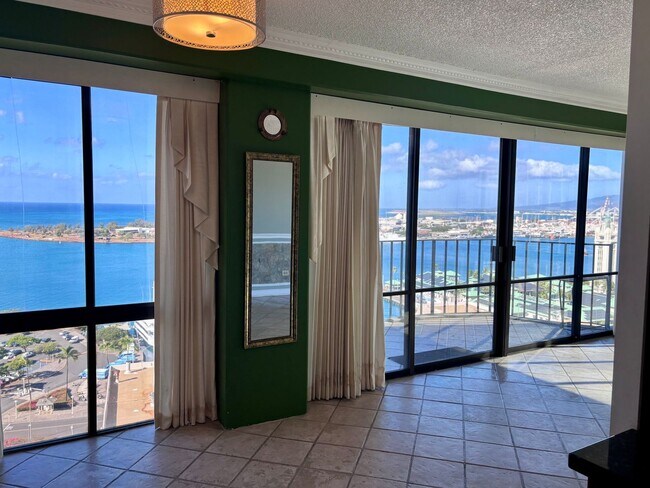 Building Photo - Available Now | 2 Bedroom, 2 bathroom, 1 a...