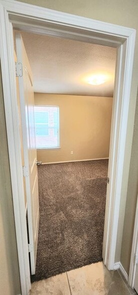 Building Photo - 1209 Nocona Dr