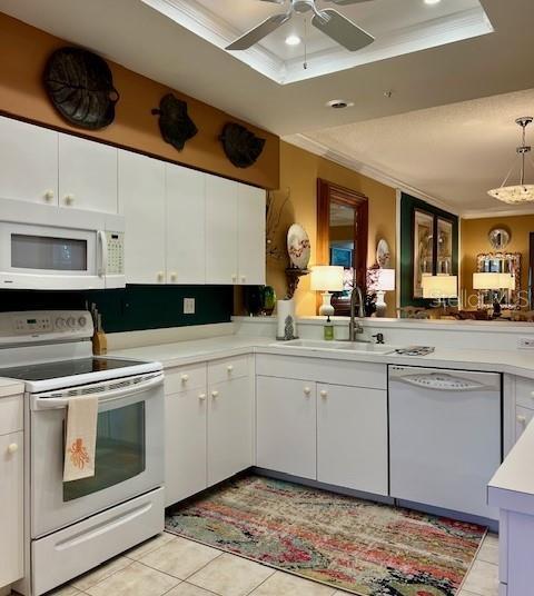 Building Photo - 9611 Castle Point Dr