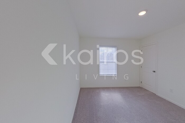 Building Photo - 224 Ascension Wy