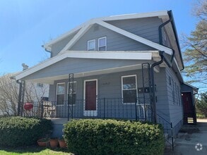 Building Photo - Berkley Quadplex - Griffith