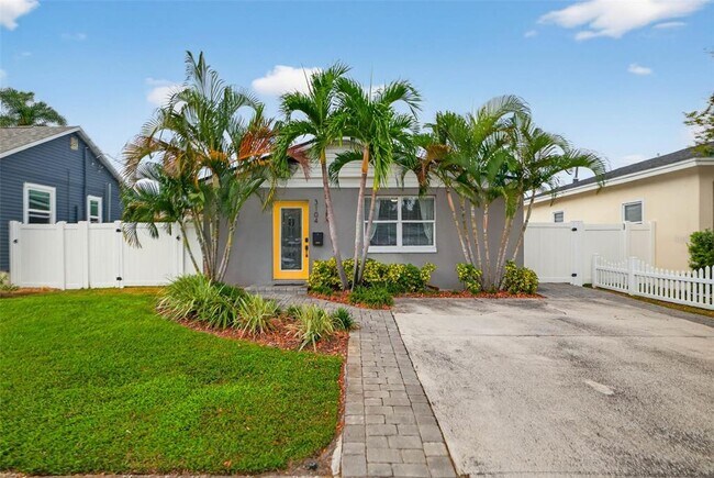 Building Photo - 3104 15th St N