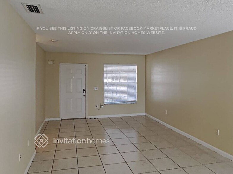 Building Photo - 9318 NW 54th St