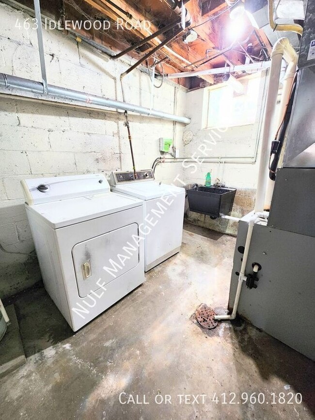 Building Photo - 463 Idlewood Rd