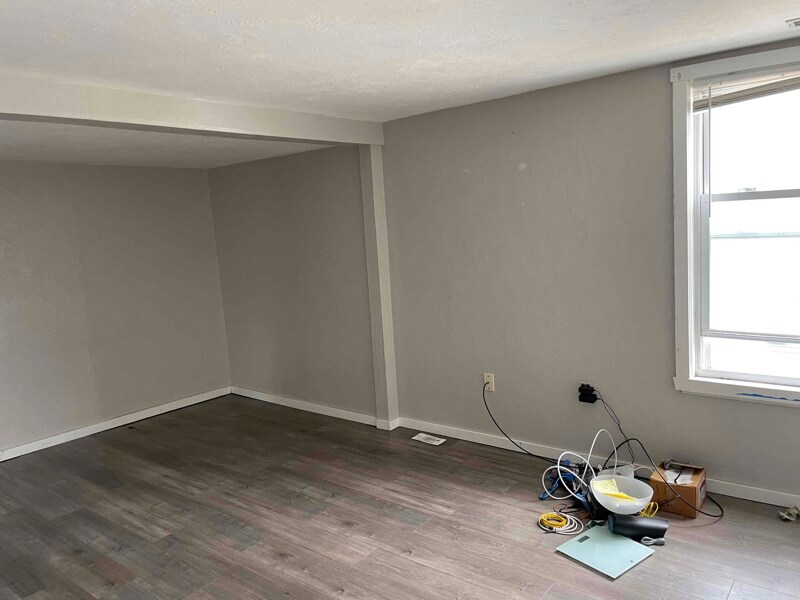 Building Photo - 69 Gage St