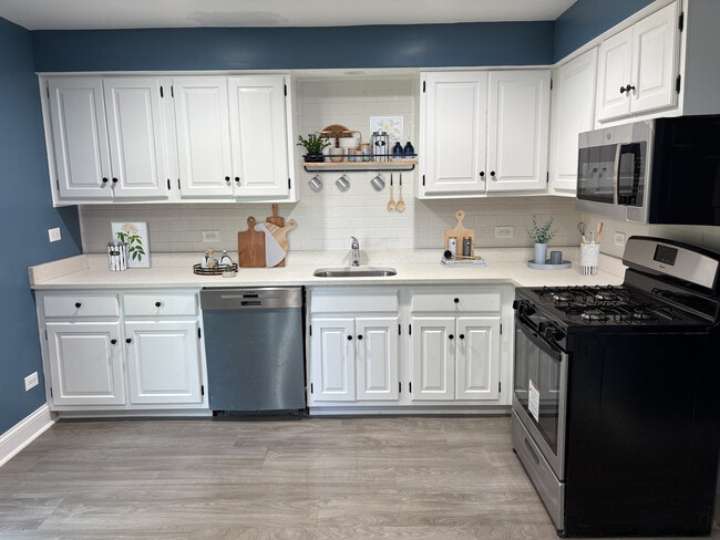 Building Photo - 2019 Ashland Ave