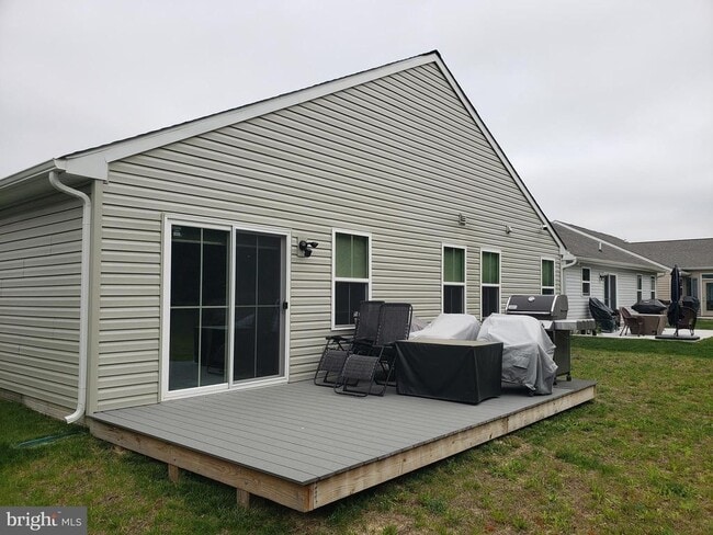 Building Photo - 18330 Patchwork Dr