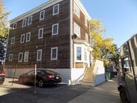 Building Photo - 14 Dana St