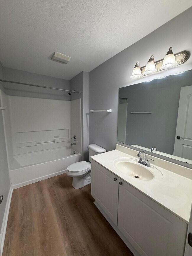 Building Photo - 7774 S Essex Gate Dr