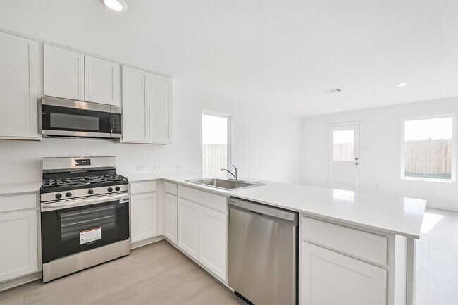 Building Photo - 710 Zuppino Ln