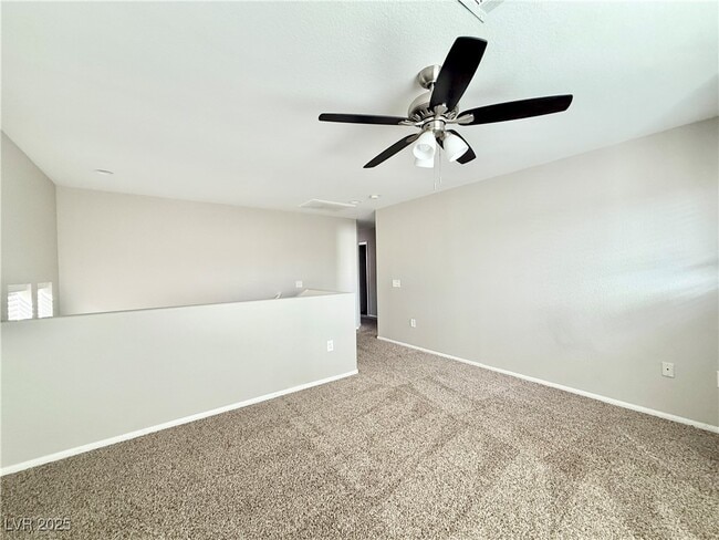 Building Photo - 712 E Caballo Hills Ave
