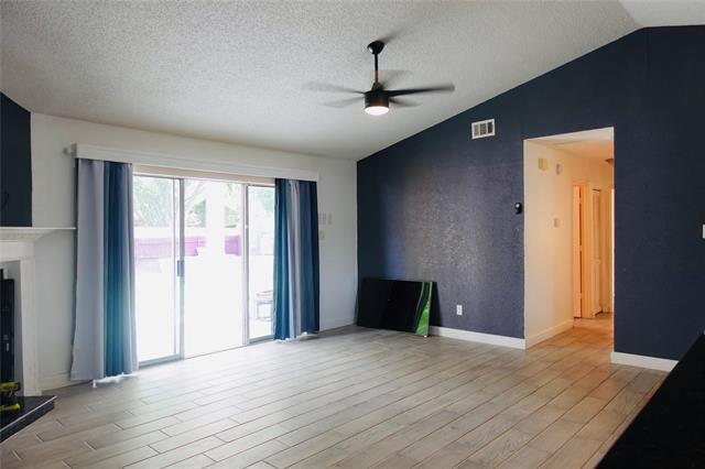 Building Photo - 7009 Shadow Bend Dr