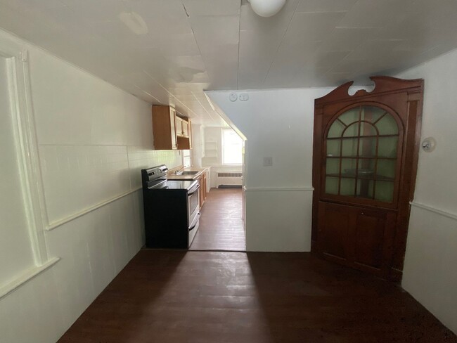 Building Photo - 1239 4th St