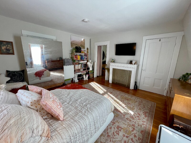 Building Photo - 36 Central Ave