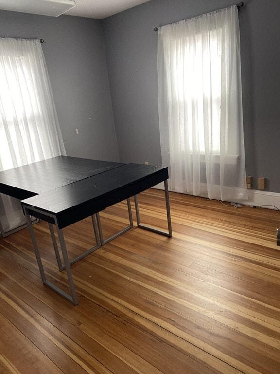 Building Photo - 674 N Main St