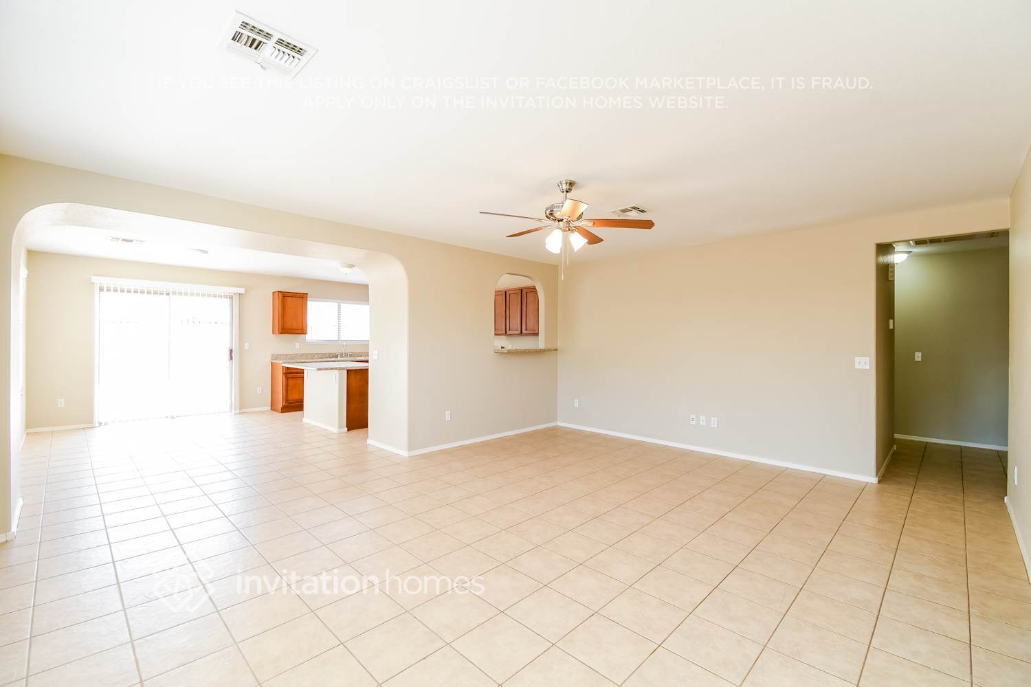 Building Photo - 10863 E Forge Cir