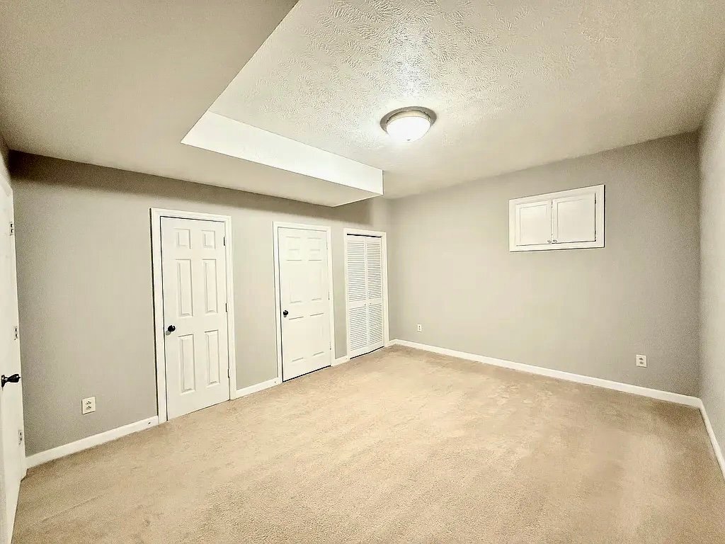 Building Photo - 4013 Heather Ct NW