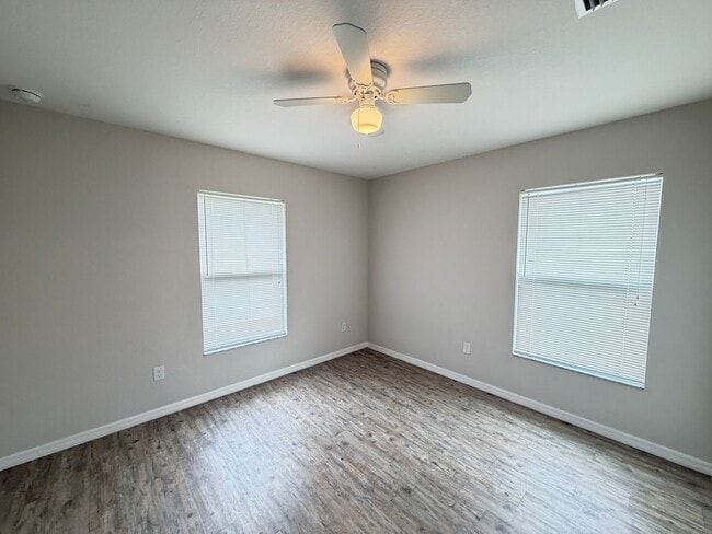 Building Photo - Awesome 3 BD/2BA Home in Beautiful Ocala!!!