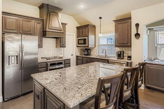 Building Photo - 4720 Water Lily Ln