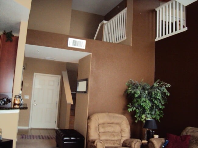 Building Photo - 3095 Blue Sky Cir