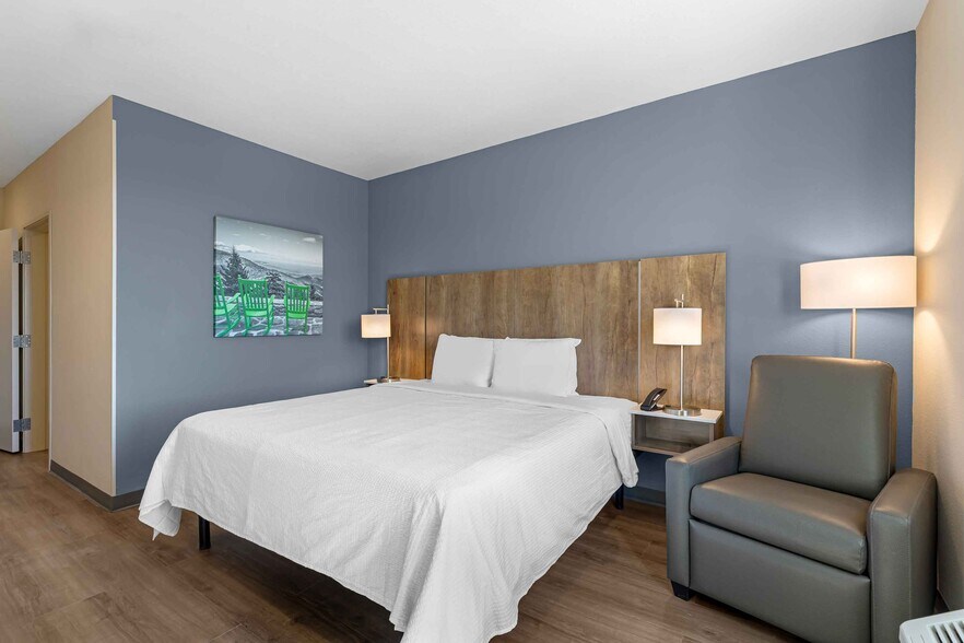 Building Photo - Furnished Studio-Denver International Airport