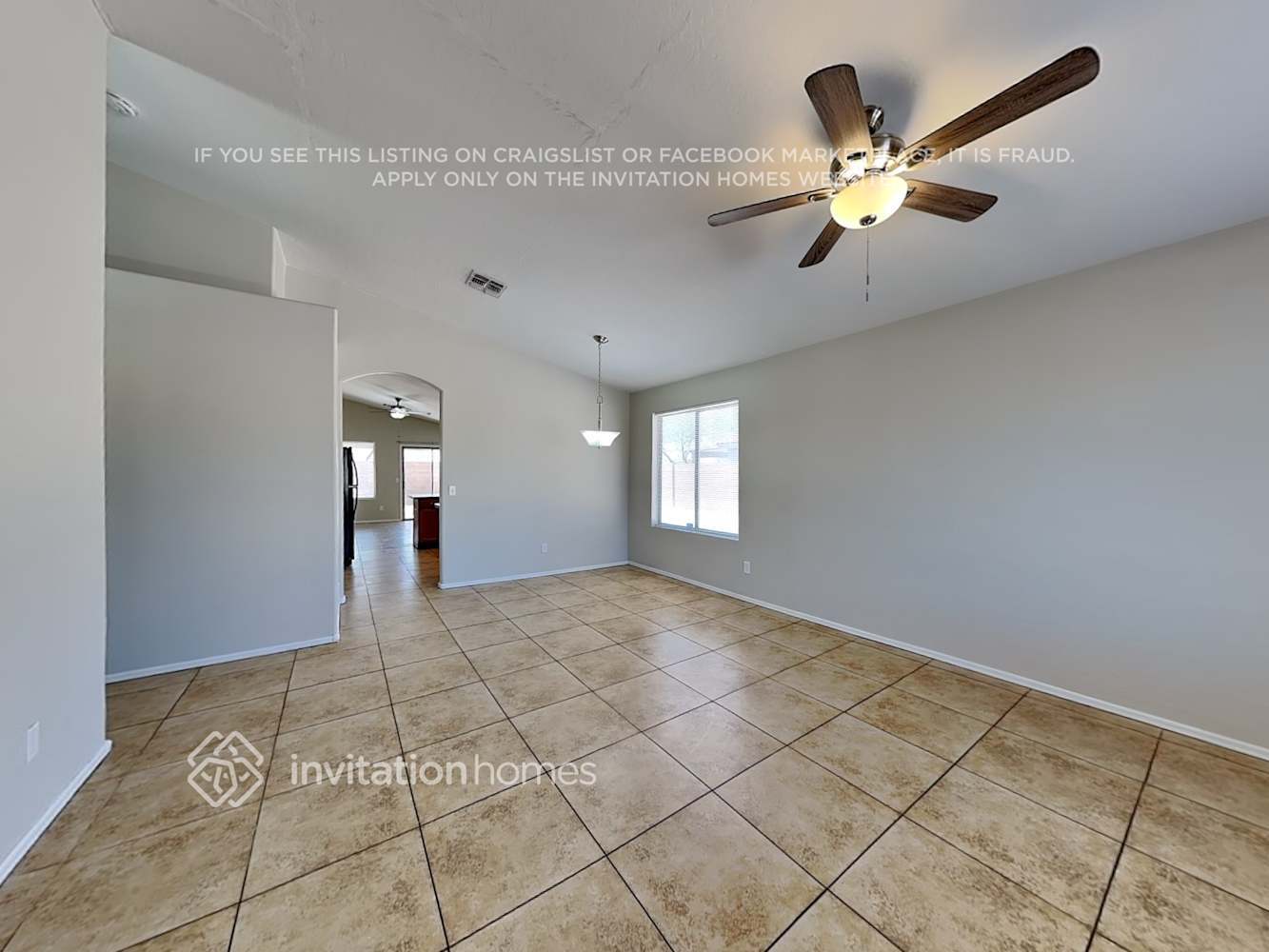 Building Photo - 11003 E Delta Ave