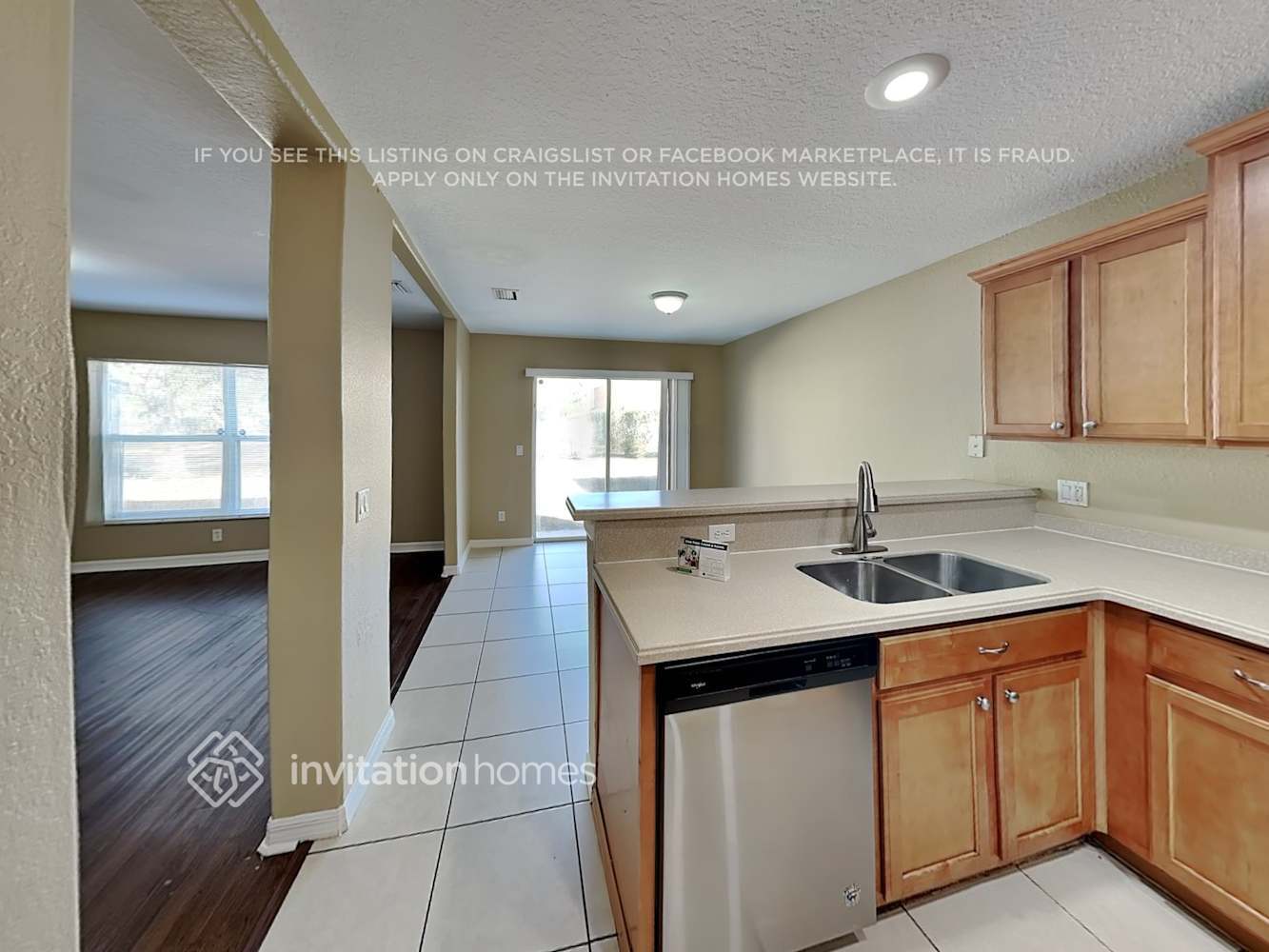 Building Photo - 7176 Chatum Light Run