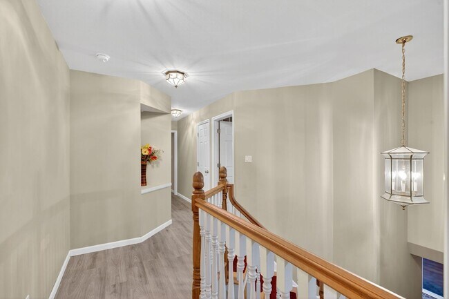 Building Photo - Stunning 4,166 Sq. Ft. Home in Westridge O...