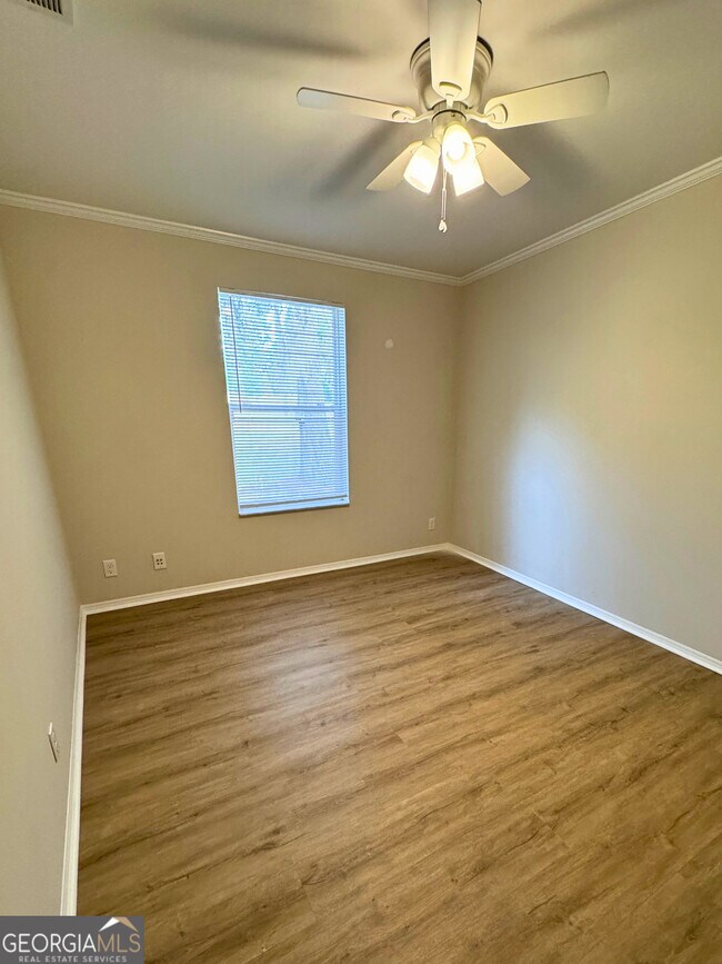 Building Photo - 2554 Harrietts Bluff Rd