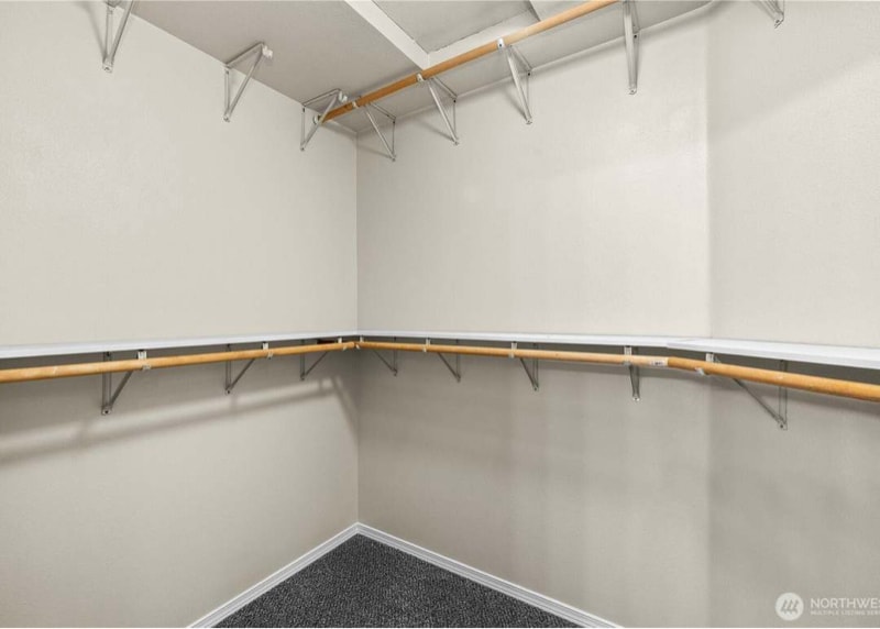 Building Photo - 6322 Rebecca Ave SE