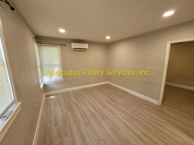 Primary Photo - Burwell- Highland Pines Duplex- 817