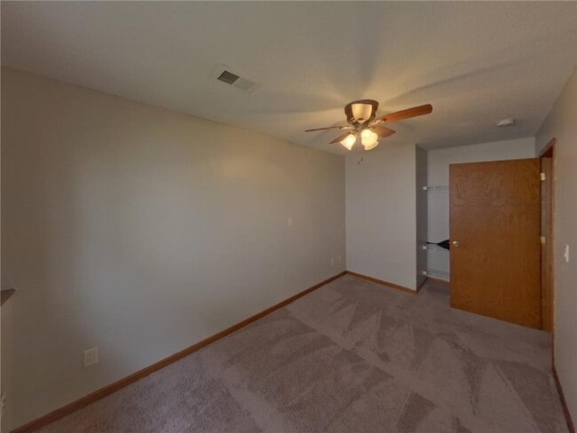 Building Photo - 1180 4th St W