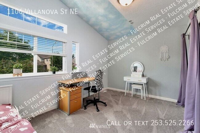 Building Photo - 1106 Villanova St NE