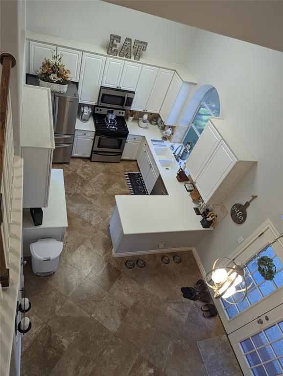 Building Photo - 16114 Charter Rock Dr