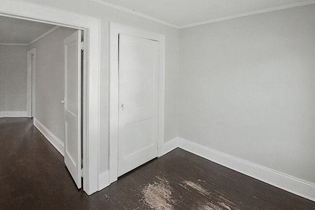 Building Photo - 4521 Hovis Rd