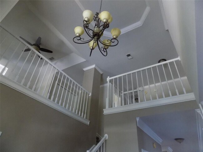 Building Photo - 30202 Oak Tree Dr