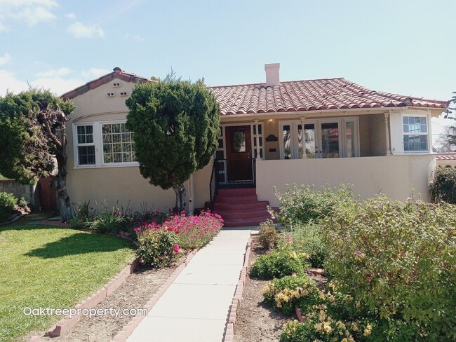Primary Photo - Beautiful Spanish Style Midtown Home with ...