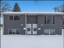 Building Photo - 401 17th St N