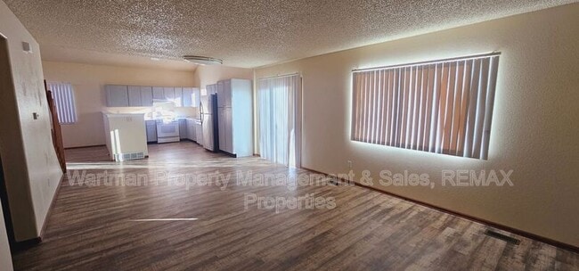 Building Photo - 6555 Holt Dr