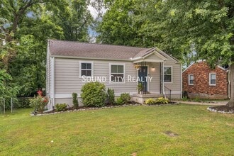 Building Photo - 2929 Emery Dr