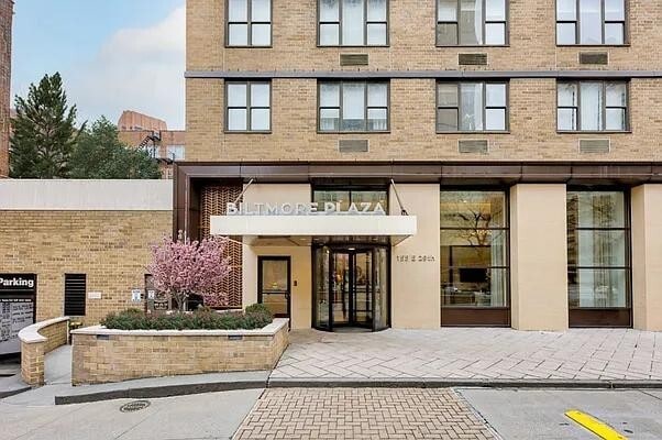 Building Photo - 155 E 29th St