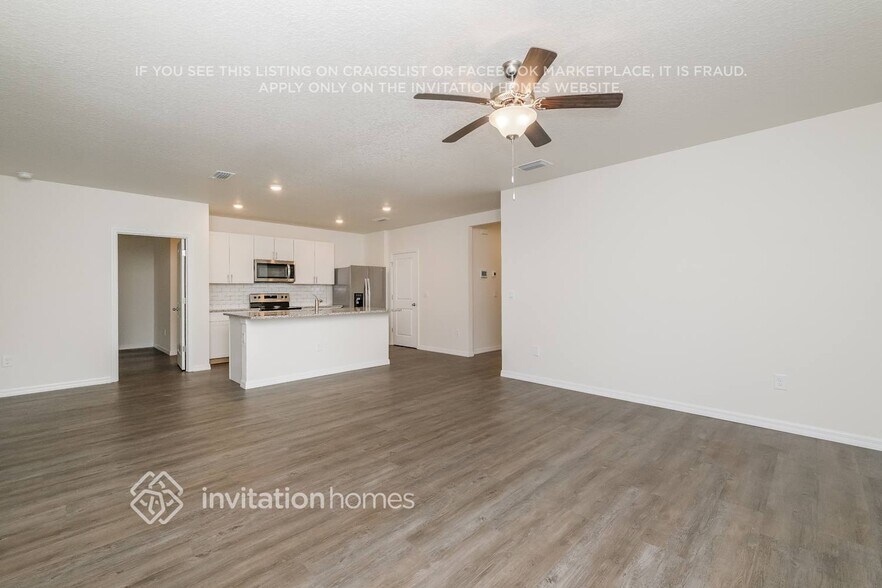 Building Photo - 7723 Harbor Moor Dr