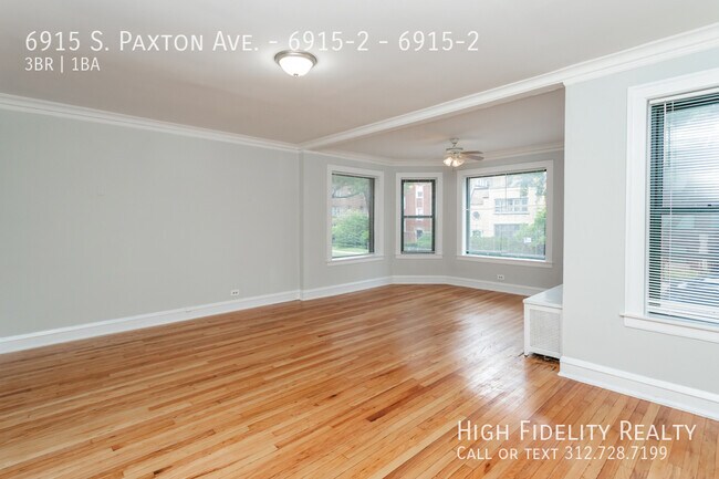 Building Photo - 6915 S Paxton Ave