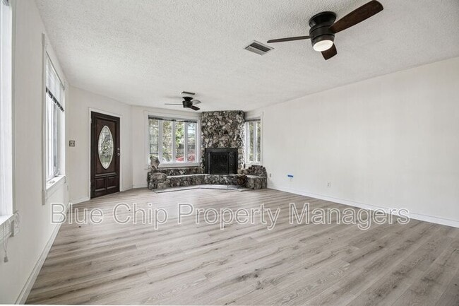 Building Photo - 43 Aegean Ave