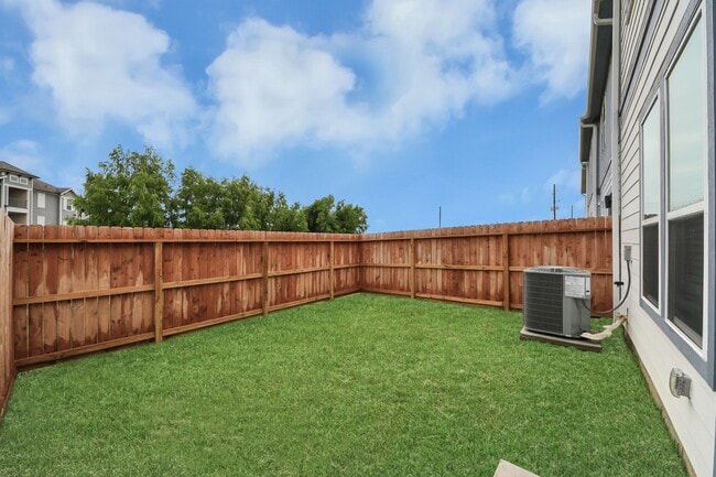 Building Photo - 1514 Colonial Gorge Dr