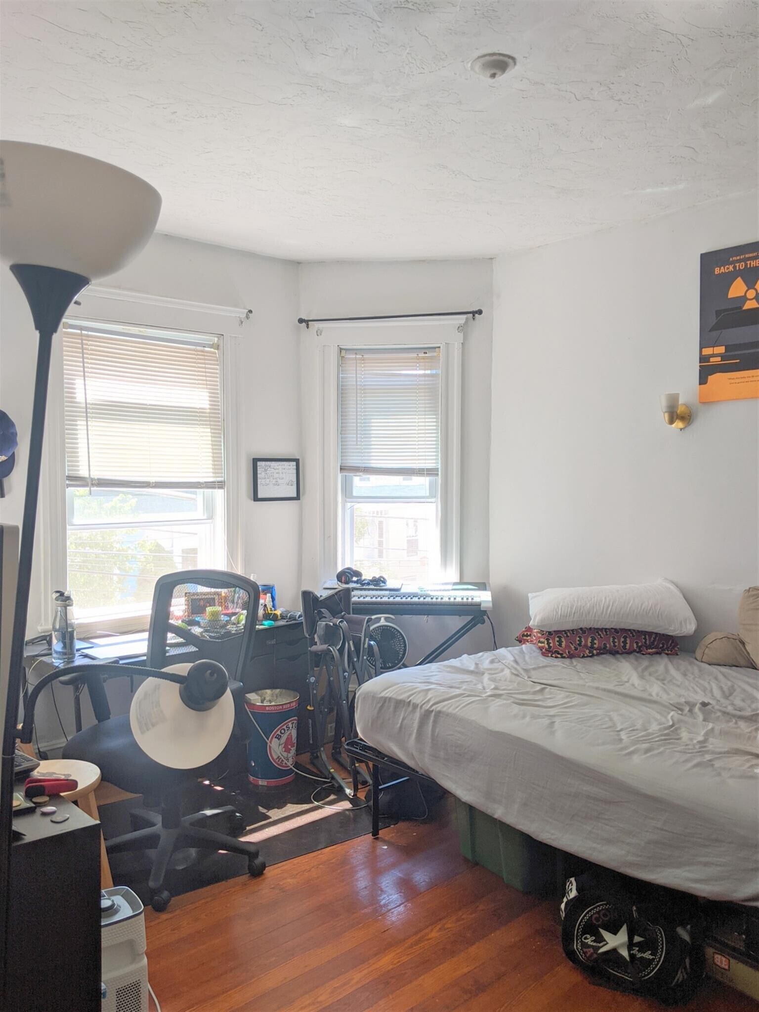 Building Photo - 64 Linden Ave