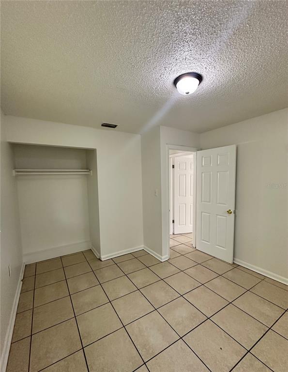 Building Photo - 1406 Heber Cir