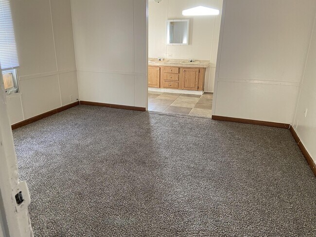 Building Photo - 125 Wilkerson Rd