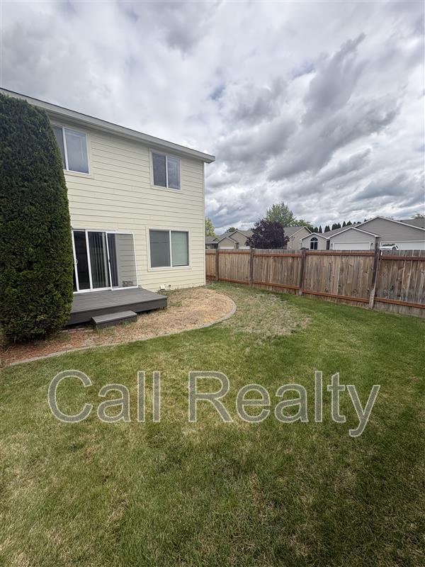 Building Photo - 18716 E Augusta Ct