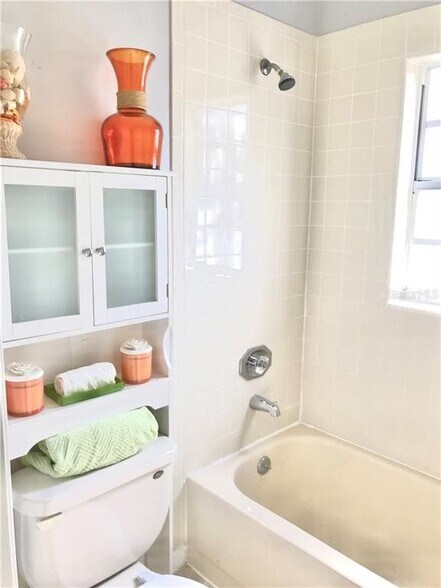 Building Photo - 4637 Cabbage Palm Dr